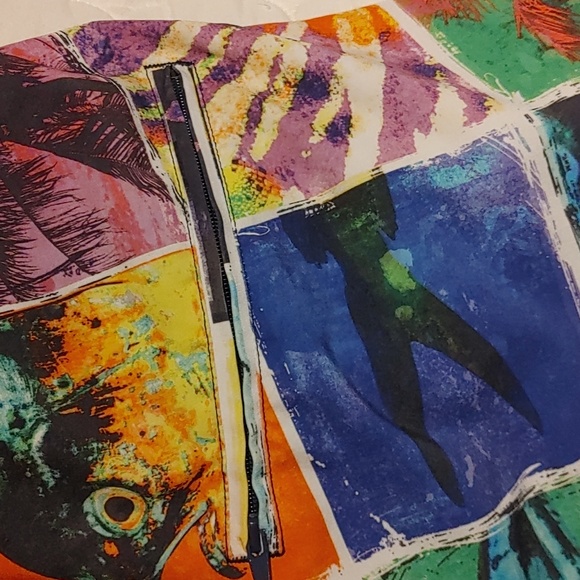 4/$20 Salt Life Vapor Stretch Shorts - Picture 4 of 5